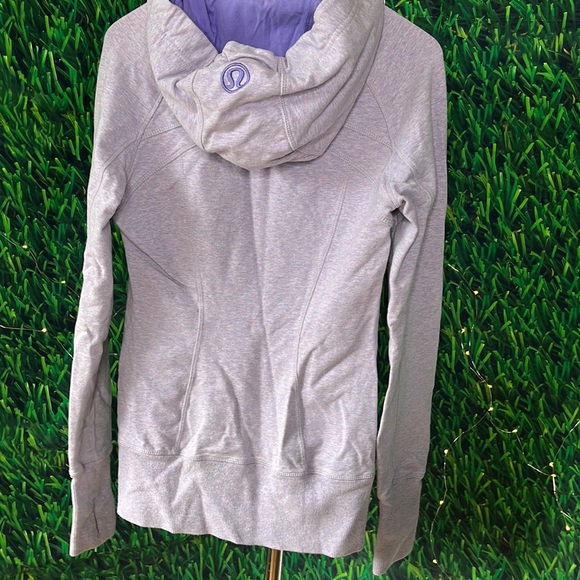 Lululemon Scuba Hoodie *Light Cotton Fleece
Heathered Lavender Dusk - Picture 4 of 14